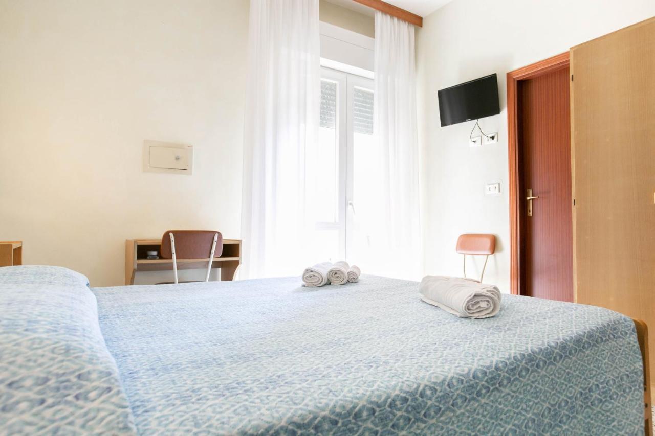 Hotel Ischia Ρίμινι Εξωτερικό φωτογραφία